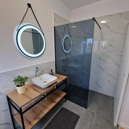 Adria Near Sibenik, 90 Meters From The Sea Villa Jadrija