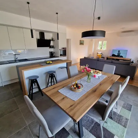 Vila Adria Near Sibenik, 90 Meters From The Sea Jadrija