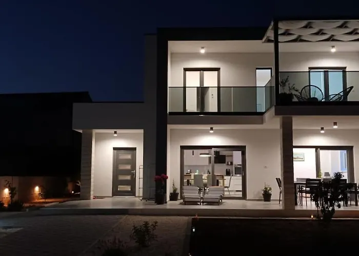 Adria Near Sibenik, 90 Meters From The Sea * Jadrija