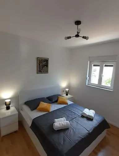 Adria Near Sibenik, 90 Meters From The Sea * Jadrija