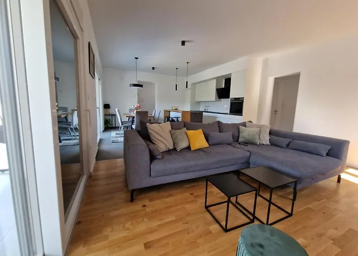 Adria Near Sibenik, 90 Meters From The Sea Villa Jadrija