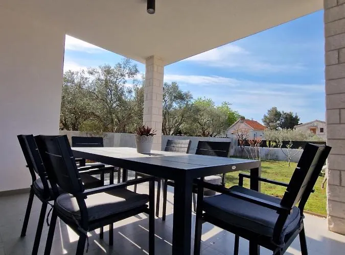 Adria Near Sibenik, 90 Meters From The Sea Villa