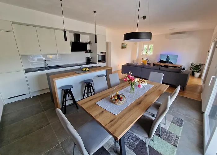 Villa Adria Near Sibenik, 90 Meters From The Sea Jadrija